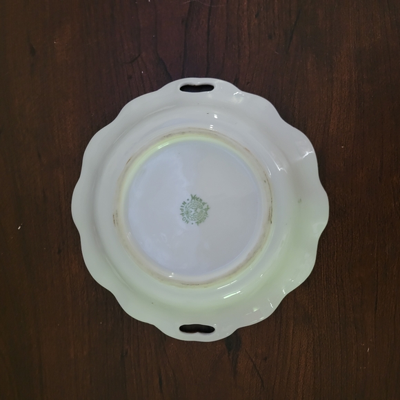 Hand-Painted Decorative Plate with Scenic Design - Picture 2 of 3